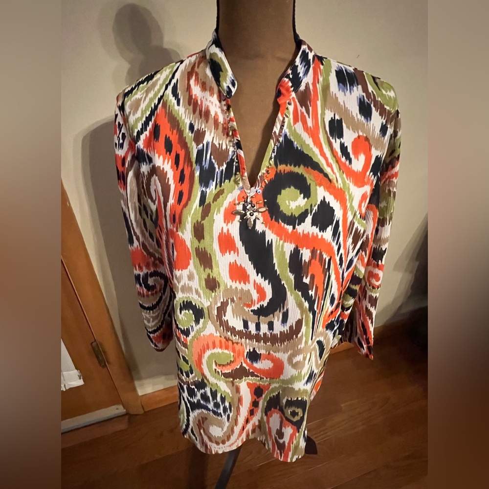 ALFRED DUNNER Beautiful Colorful Patterned Women's Top, Size 16P, LIKE NEW